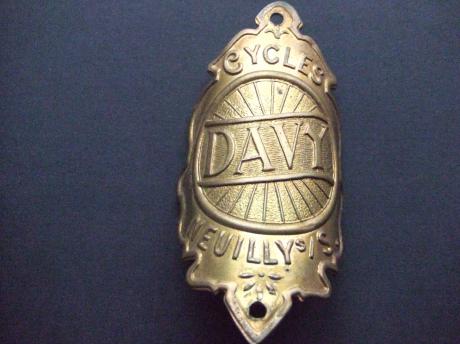 Davy cycles goudkleurig fietsplaatje balhoofdplaatje 2